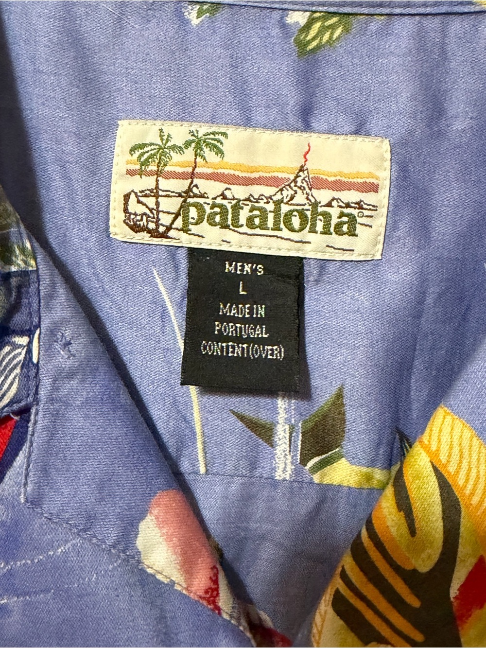 VTG 90’s Patagonia Pataloha Hawaiian Fish Shirt Men’s Large Made in Portugal - Picture 3 of 6